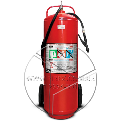 Extintor de Incêndio Sobre Rodas com Água Pressurizada 75 litros 10A :: Extintor de incêndio sobre rodas com água pressurizada (AP) 75L - FOTO 1